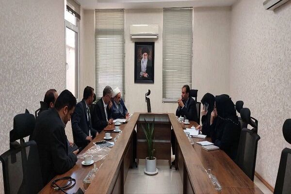 دیدار مدیرکل راه و شهرسازی استان خراسان رضوی با امام‌جمعه و بخشدار مرکزی شهرستان زاوه