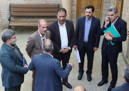 بازدید مدیرعامل شرکت بازآفرینی شهری ایران از پروژه‌های اطراف حرم مطهر رضوی