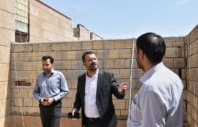 بازدید مدیرکل راه و شهرسازی استان از  پروژه خانه های جایگزین مسکن مهرناایمن سمنان
