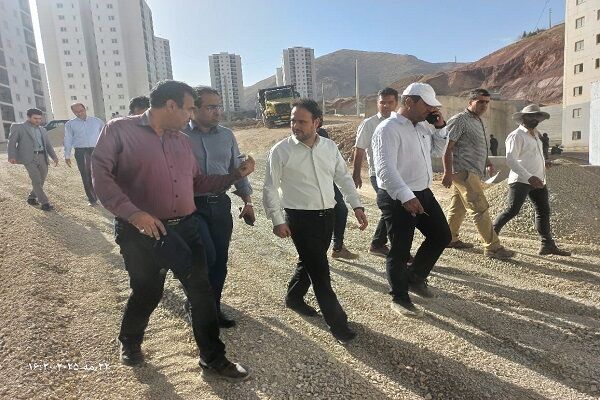 بازدید معاون توسعه مدیریت و منابع شرکت عمران شهرهای جدید از پروژه‌های مسکن حمایتی