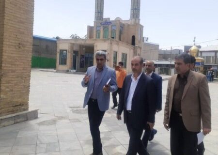 قیر رایگان برای بهسازی معابر محلات هدف بازآفرینی سنقر تامین می‌شود/رفع نقاط پرحادثه مسیر کرمانشاه به سنقر