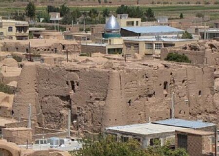 بررسی طرح ویژه بافت تاریخی-فرهنگی شهر زواره در کمیته فنی شورای عالی شهرسازی و معماری