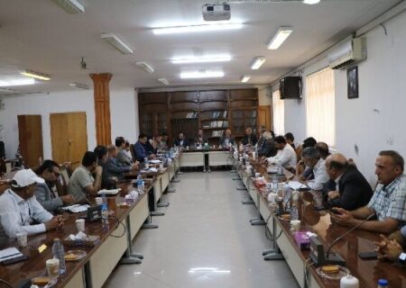 جلسه هماهنگی با پیمانکاران راه‌سازی استان فارس به‌منظور تقویت همکاری و رفع موانع و مشکلات پروژه های راهسازی برگزار شد