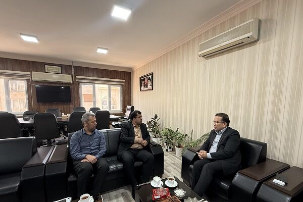 ببینید | نشست مشترک مدیرکل راه و شهرسازی گلستان و فرماندار شهرستان گنبد کاووس با هدف بررسی وضعیت پروژه‌های عمرانی شهرستان