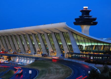 Trump wants to eliminate people movers, add 32,000-car garage to Dulles airport